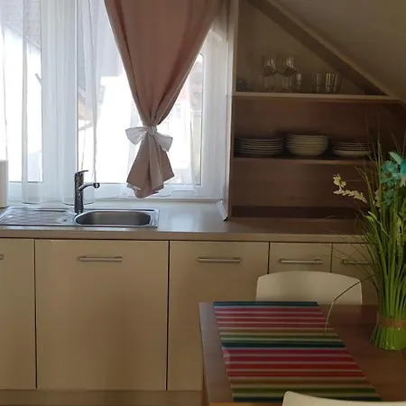 Apartament Marina *